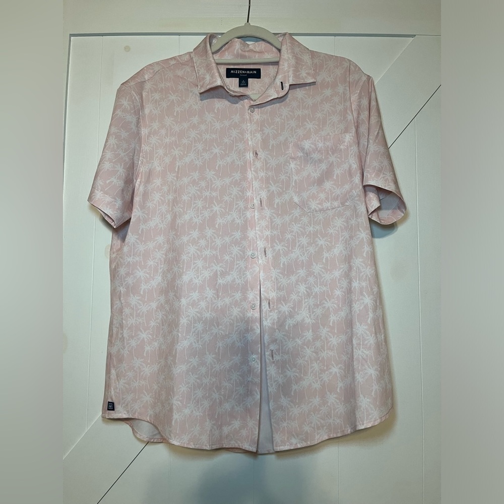 Mizzen+Main casual button up shirt